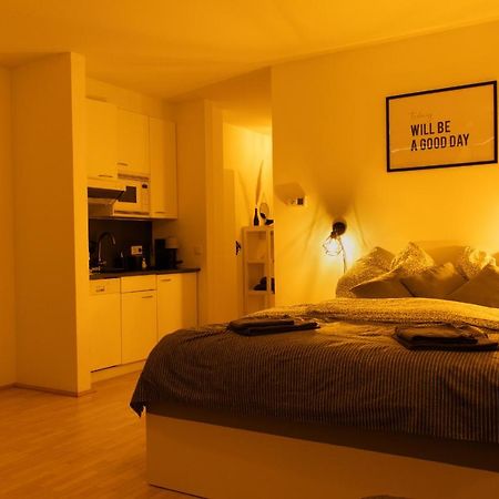 Modern - Neu - Gemutlich - Self Checkin - Zentral - Strassenbahn 38 Zum Ring Apartment Виена Екстериор снимка